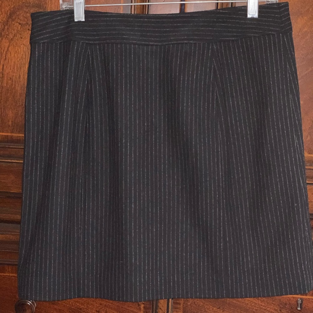 NWOT Banana Republic Wool Blend skirt